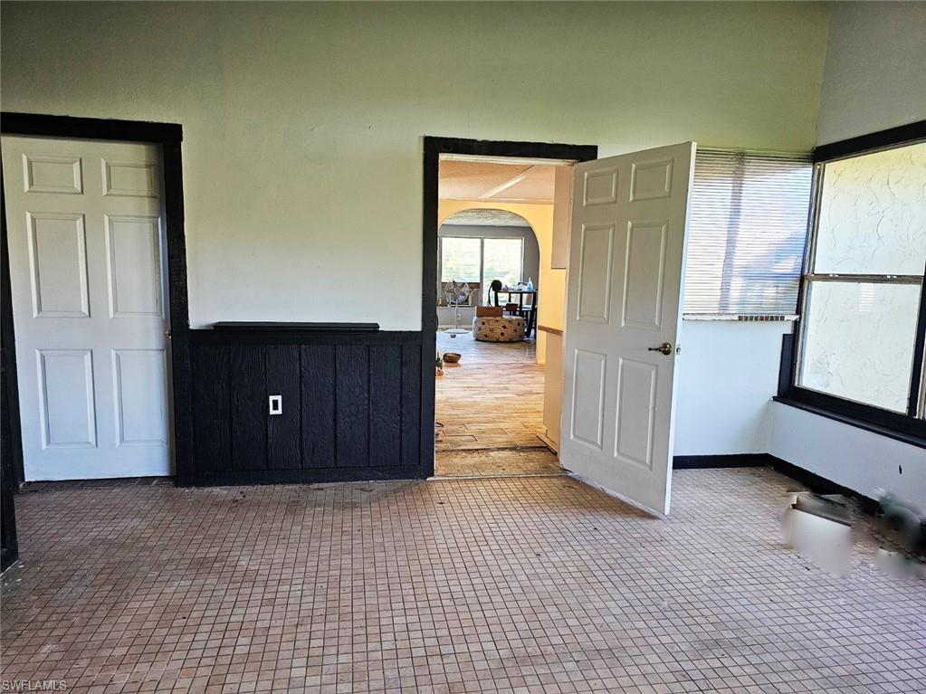 TROPICAL GULF ACRES - Residential