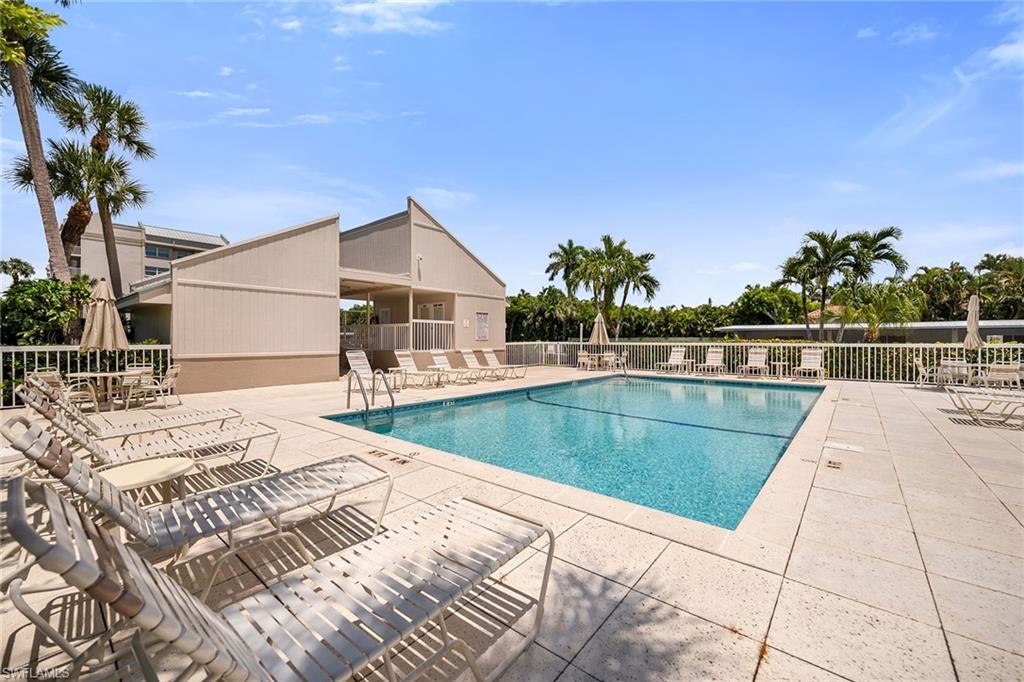 ESSEX OF MARCO ISLAND - Residential