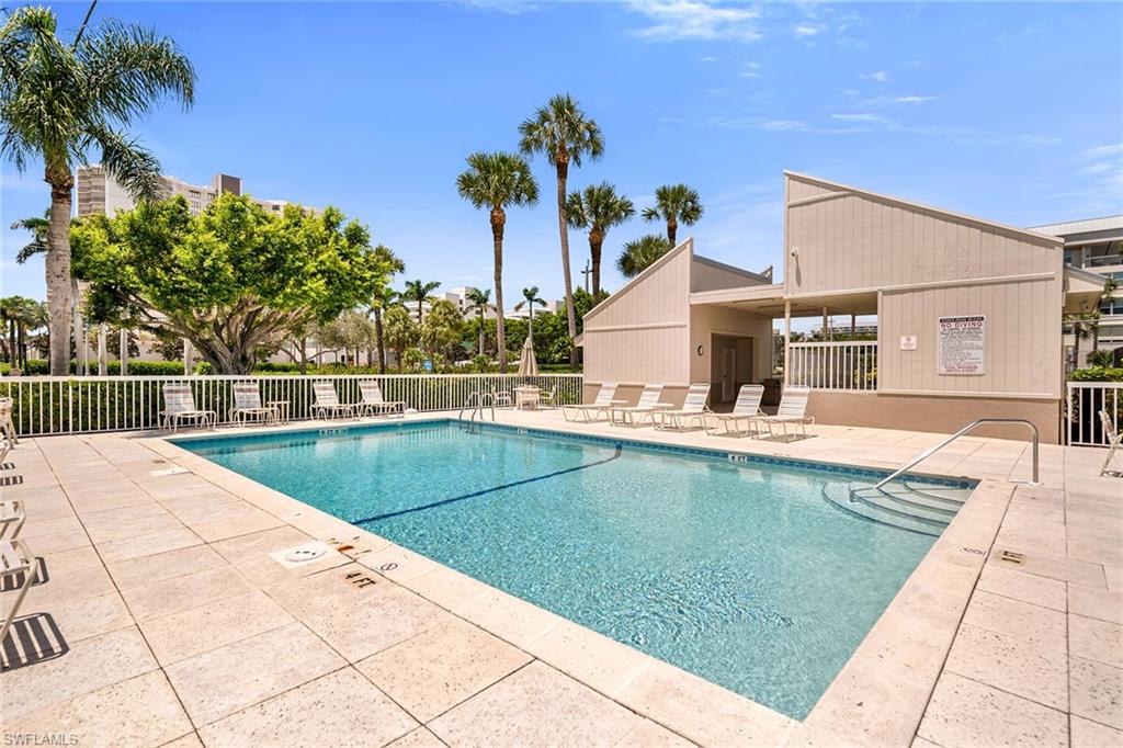 ESSEX OF MARCO ISLAND - Residential