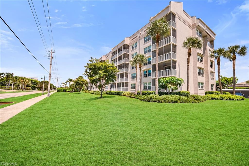 ESSEX OF MARCO ISLAND - Residential