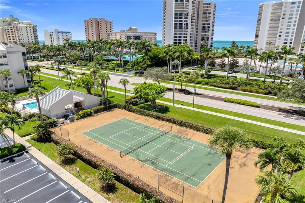 ESSEX OF MARCO ISLAND - Residential