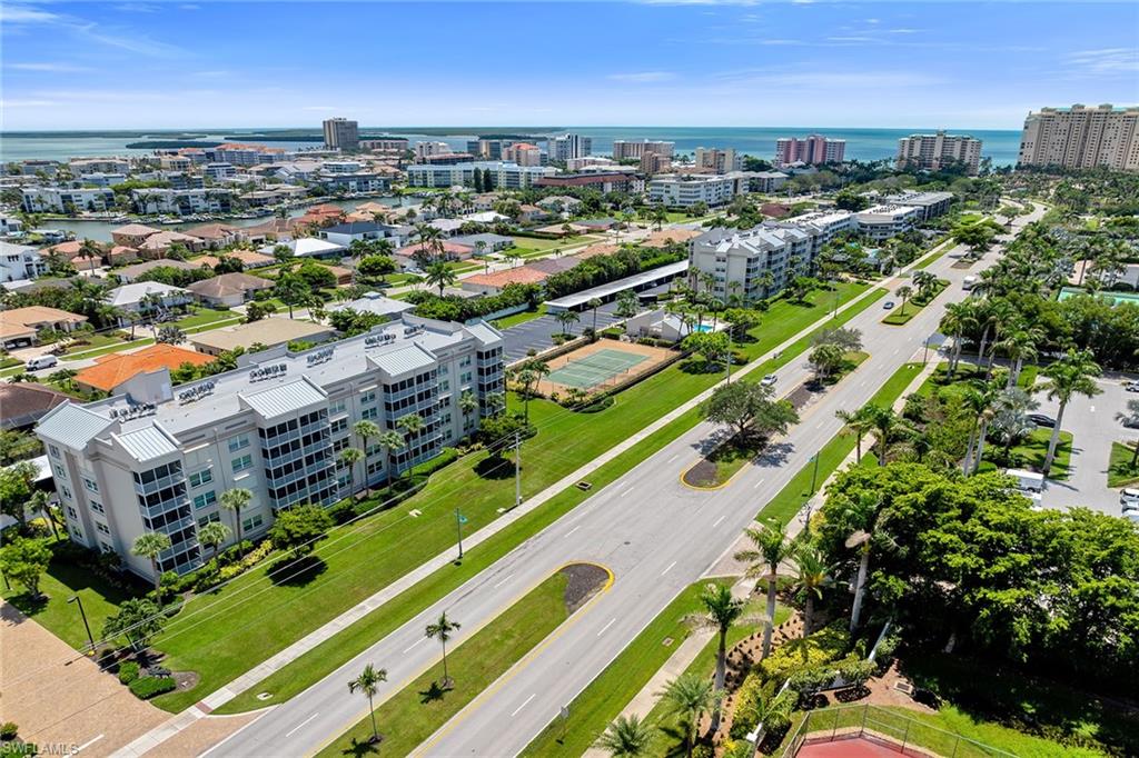 ESSEX OF MARCO ISLAND - Residential