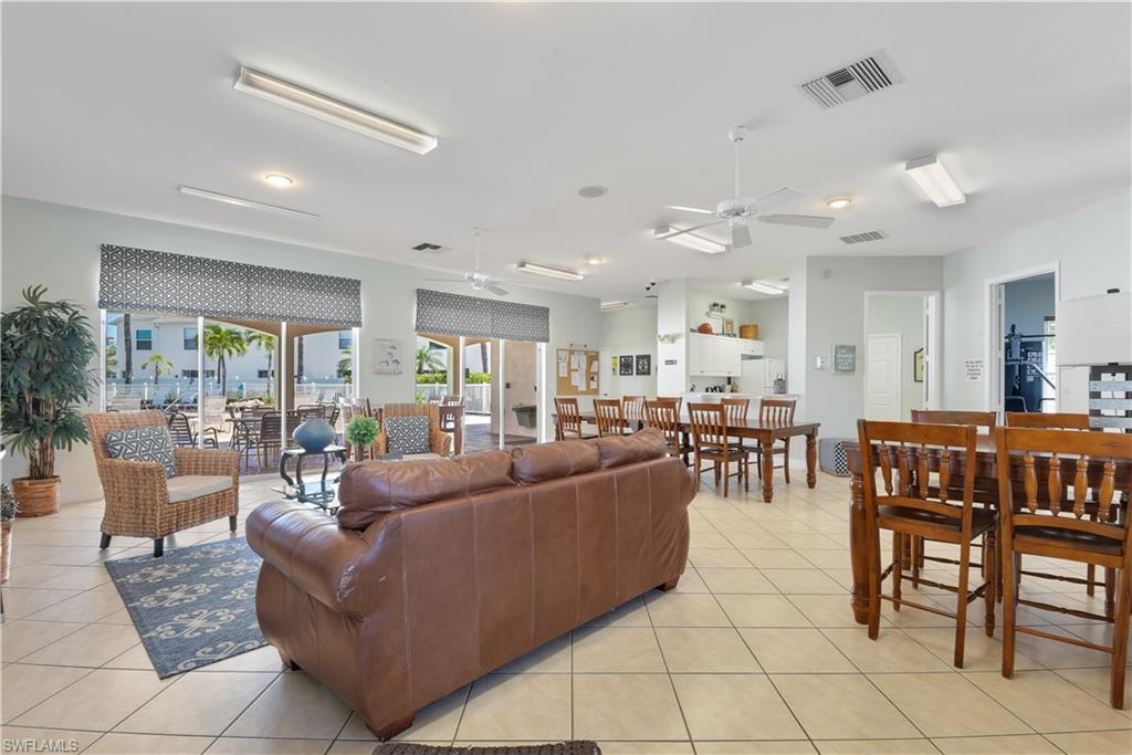 FOREST LAKE TOWNHOMES - Residential
