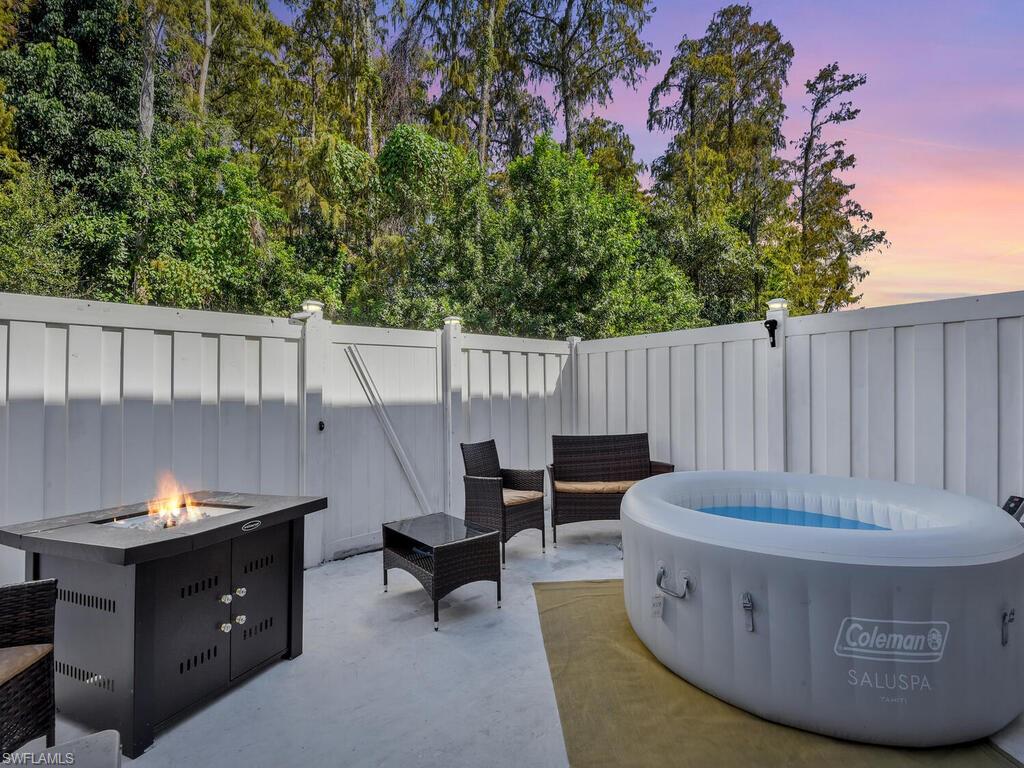 FOREST LAKE TOWNHOMES - Residential