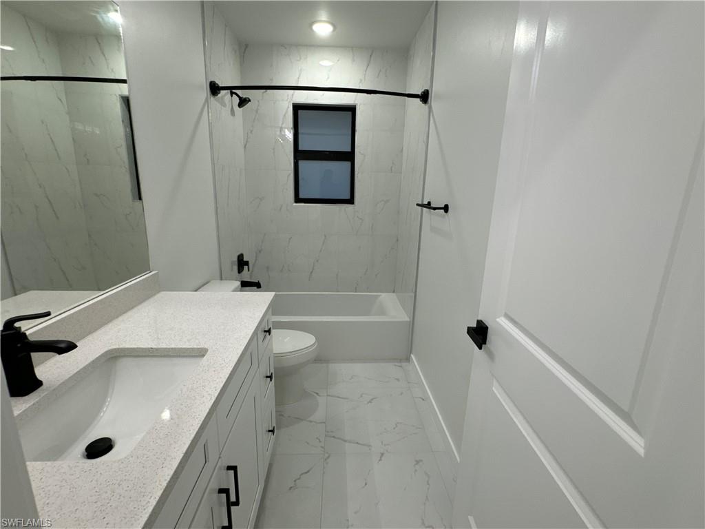 LEE COUNTY INDUSTRIAL PARK - Residential Lease