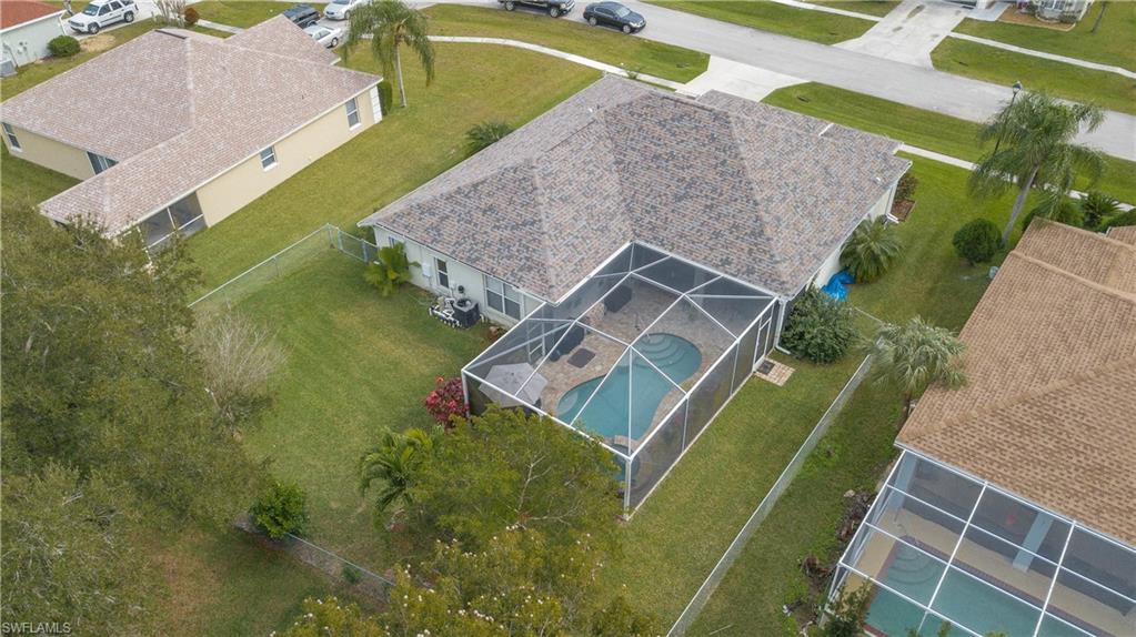 VARSITY LAKES - Residential