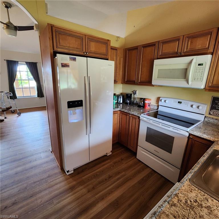 HOLIDAY PARK - Residential