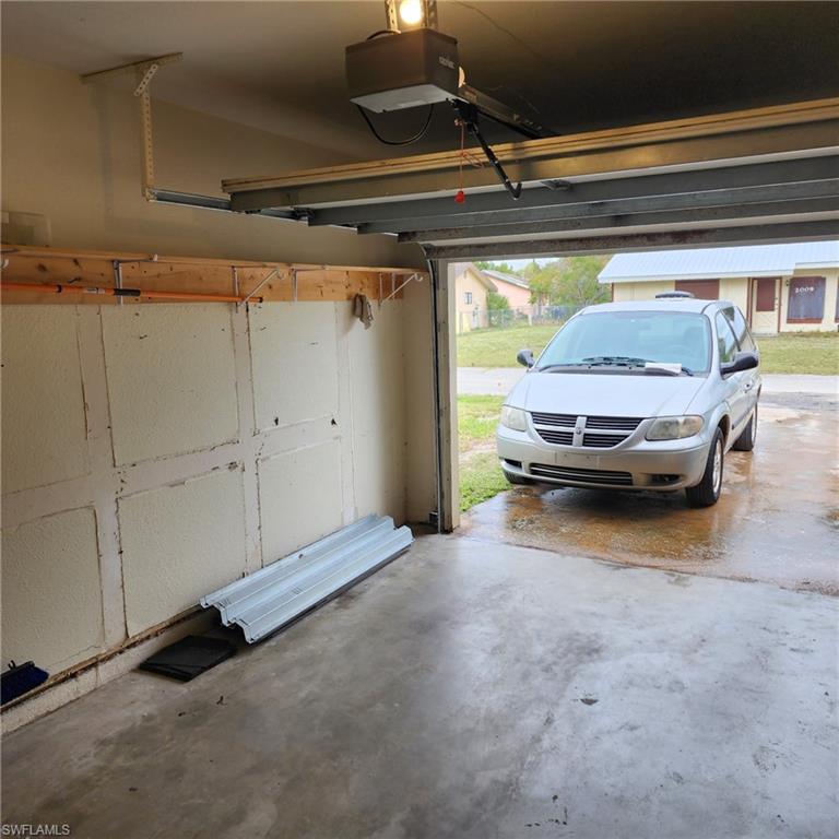 HOLIDAY PARK - Residential