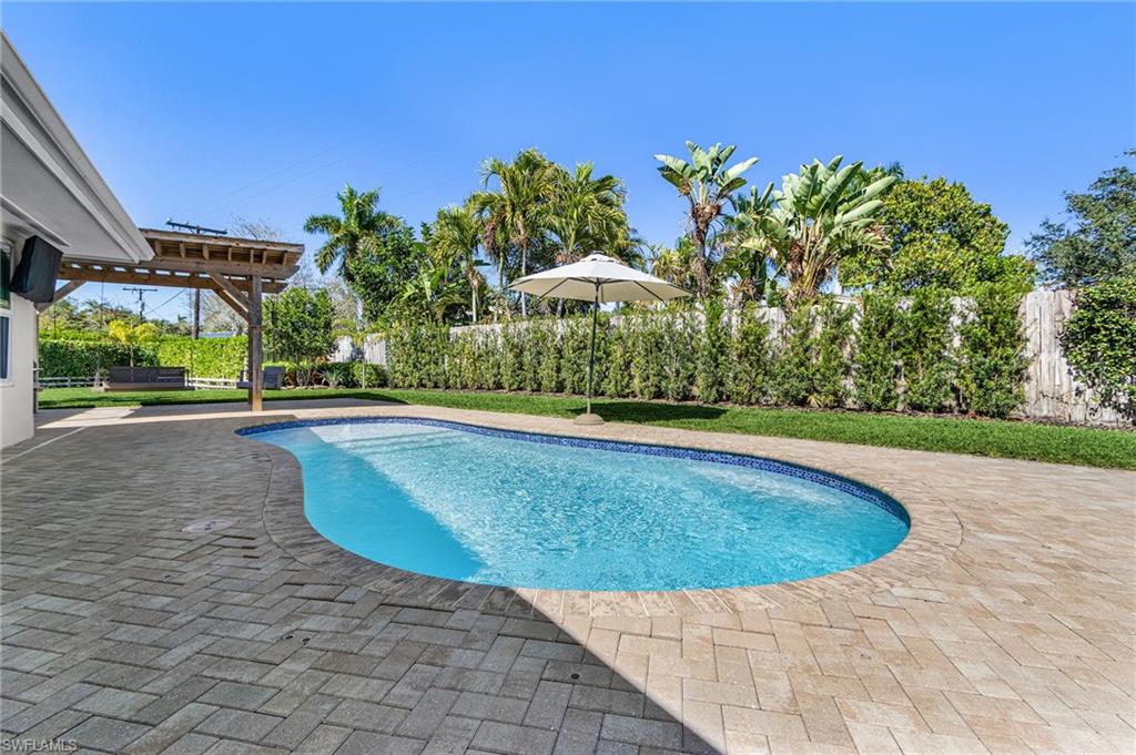 TANGLEWOOD - Residential