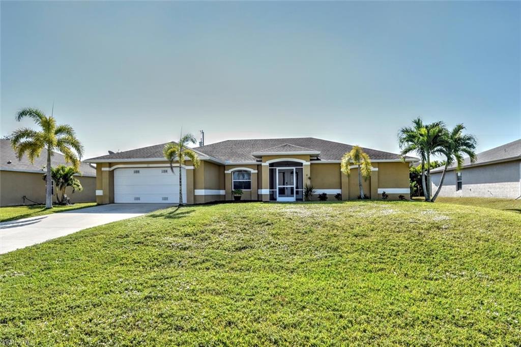 CAPE CORAL - Residential