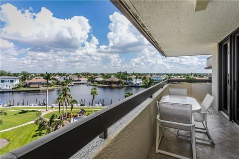 A home in MARCO ISLAND