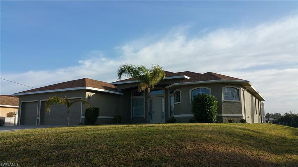 CAPE CORAL - Residential