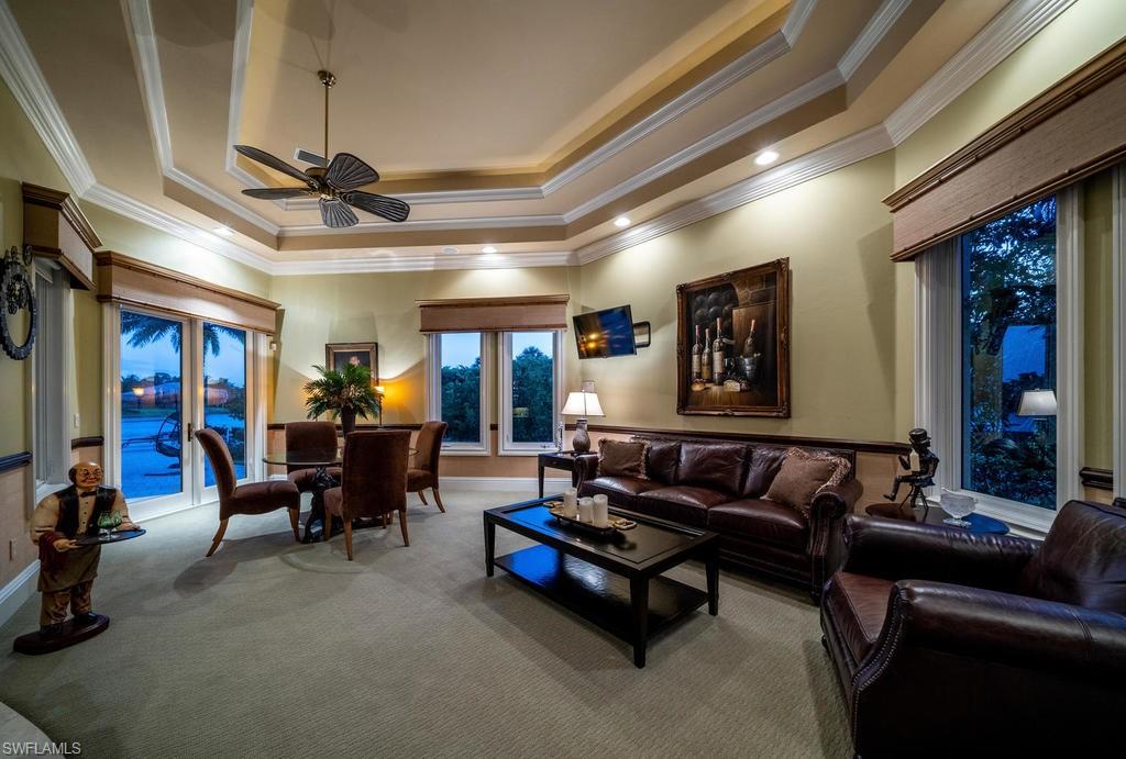 PINE RIDGE - Residential