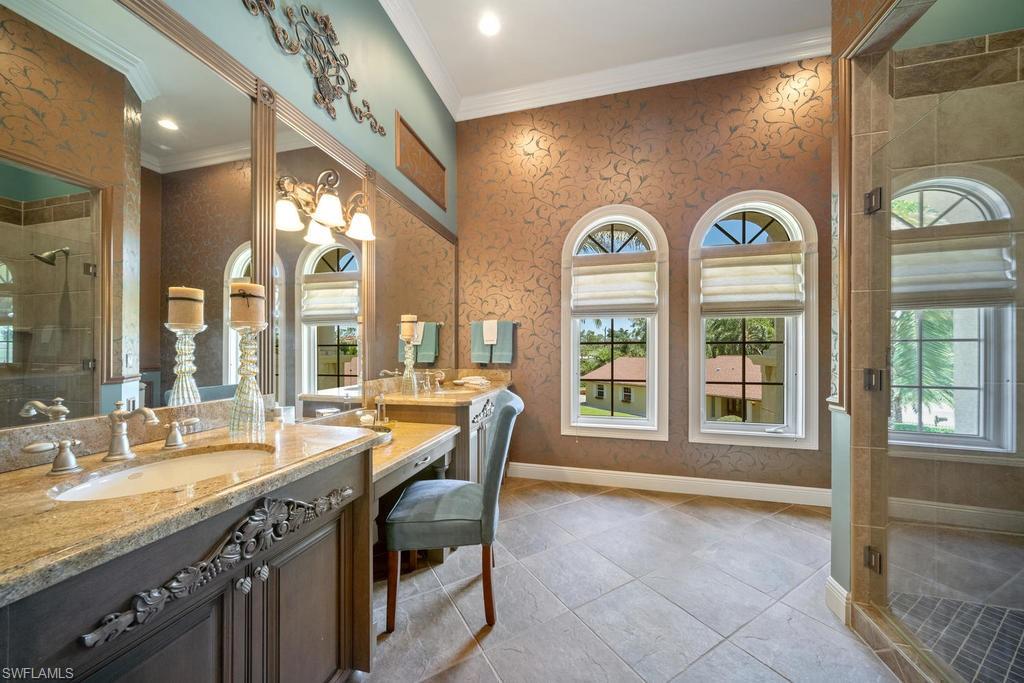 PINE RIDGE - Residential