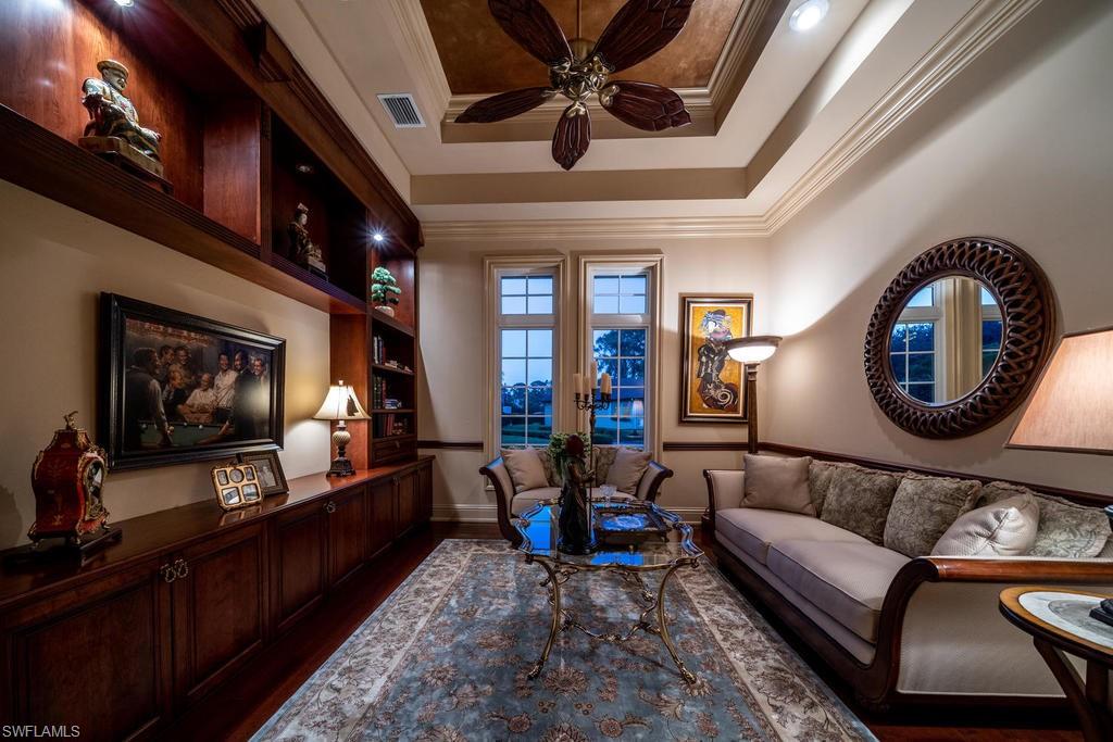 PINE RIDGE - Residential