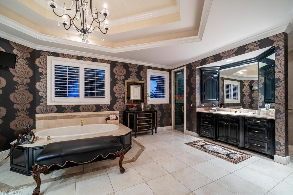 PINE RIDGE - Residential