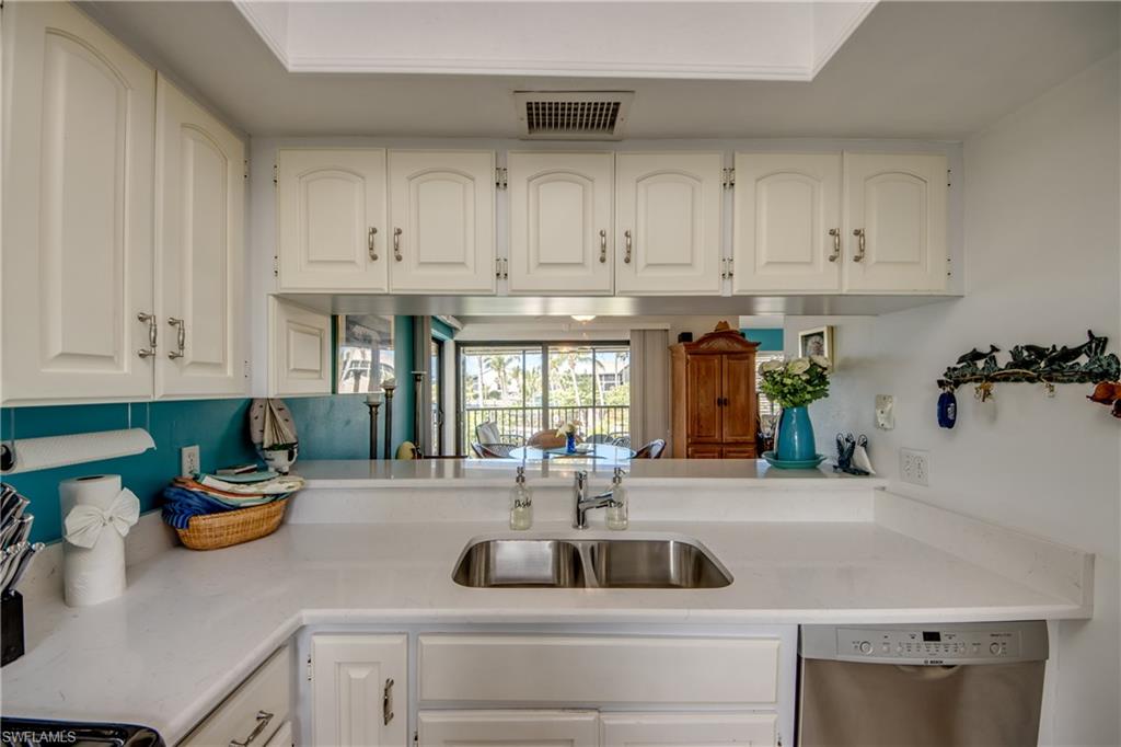 BOCILLA ISLAND CLUB CONDO - Residential