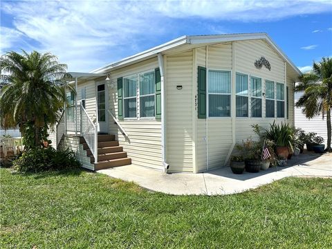 A home in ESTERO