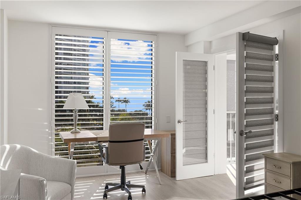 MONACO BEACH CLUB - Residential