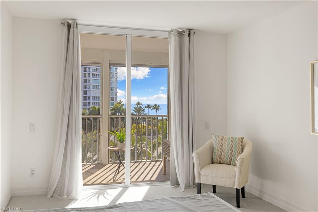 MONACO BEACH CLUB - Residential