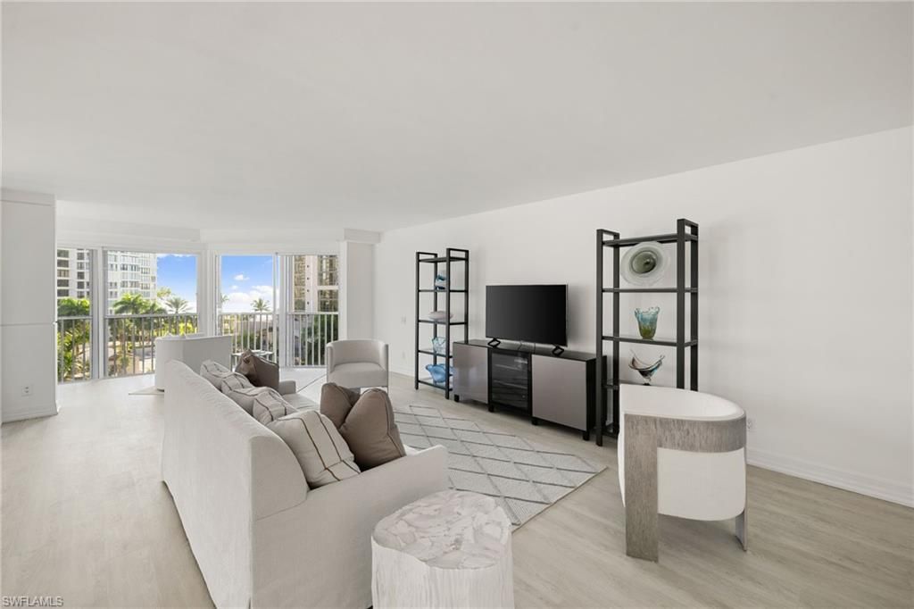 Photo of 4401 Gulf Shore BLVD N #C605, NAPLES, FL 34103 (MLS # 226003329)