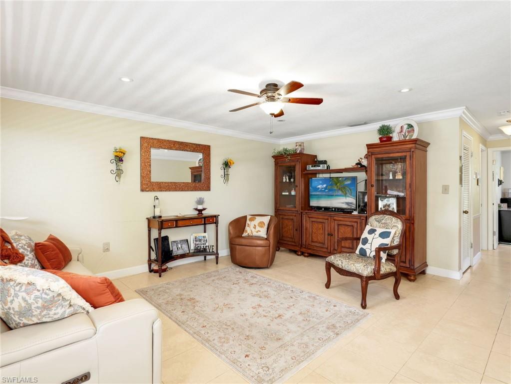 SEMINOLE GARDEN APARTMENTS - Residential