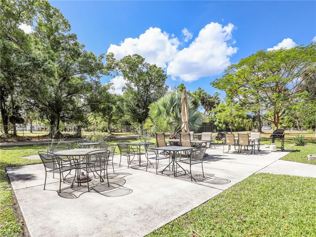 SEMINOLE GARDEN APARTMENTS - Residential