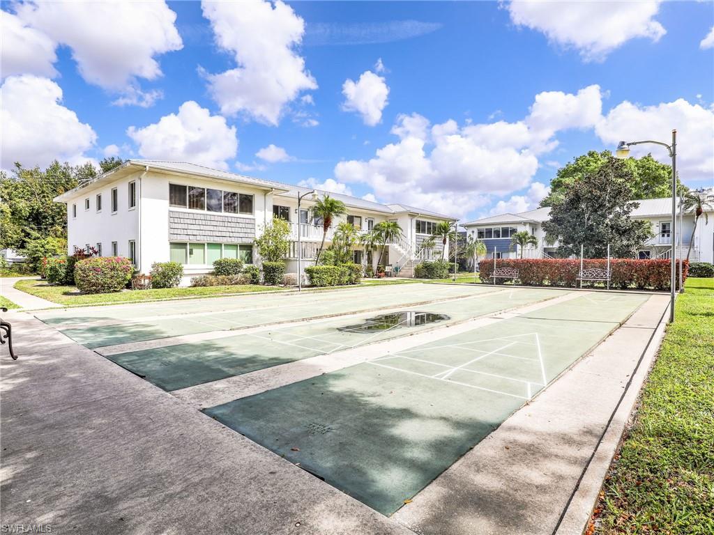 SEMINOLE GARDEN APARTMENTS - Residential