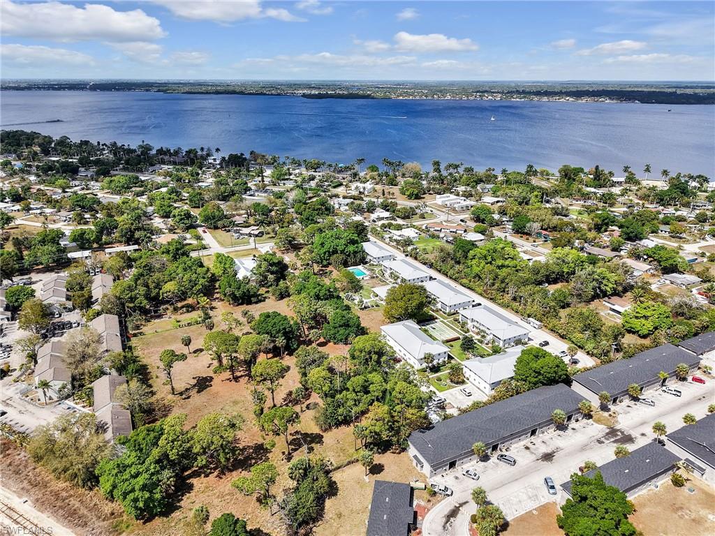 SEMINOLE GARDEN APARTMENTS - Residential