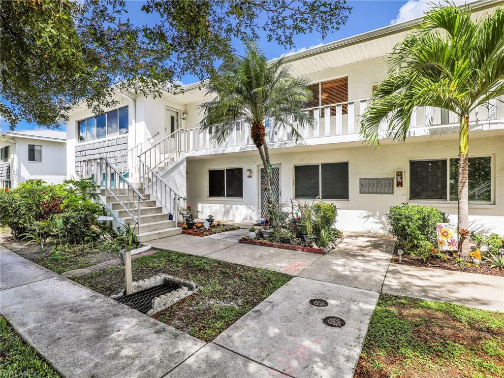 SEMINOLE GARDEN APARTMENTS - Residential