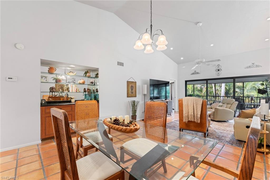 HAMPTONS AT KINGS LAKE - Residential