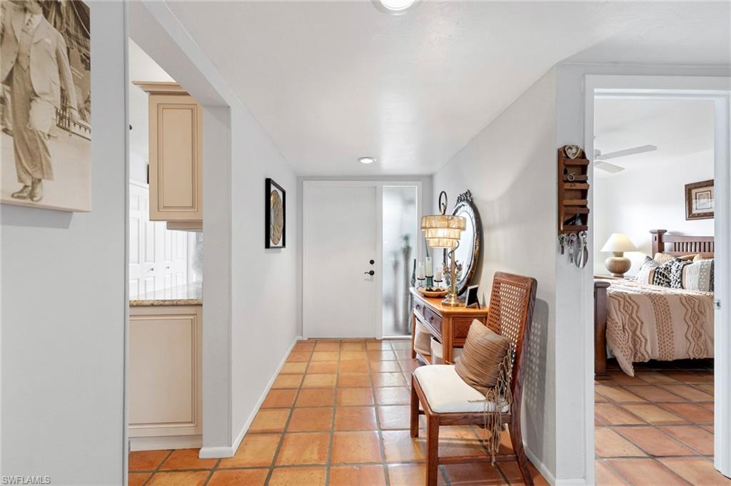 HAMPTONS AT KINGS LAKE - Residential