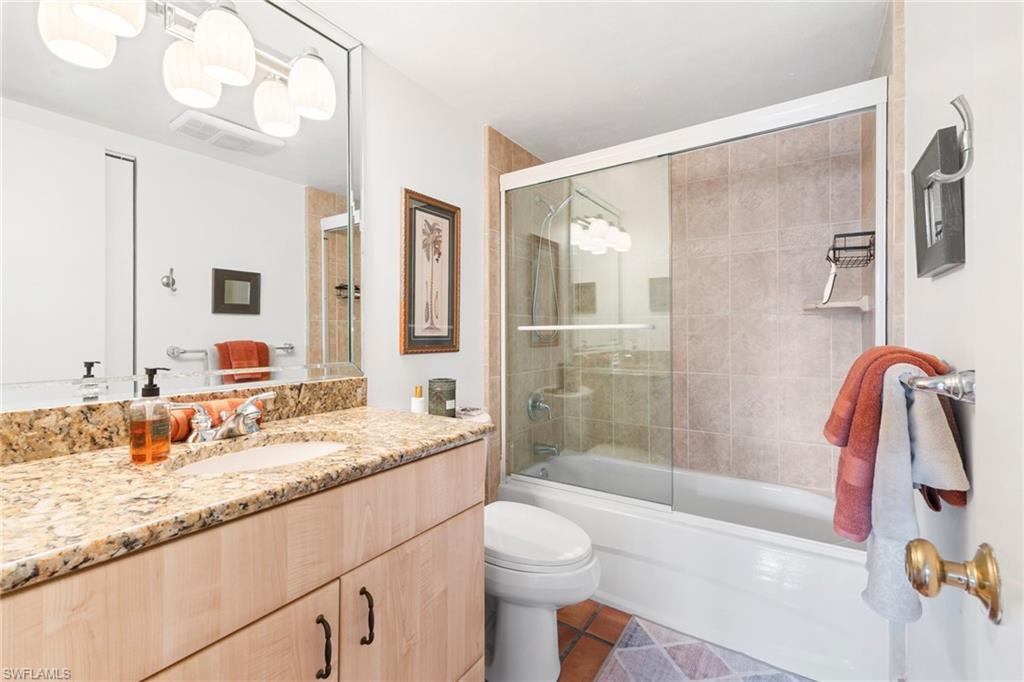 HAMPTONS AT KINGS LAKE - Residential