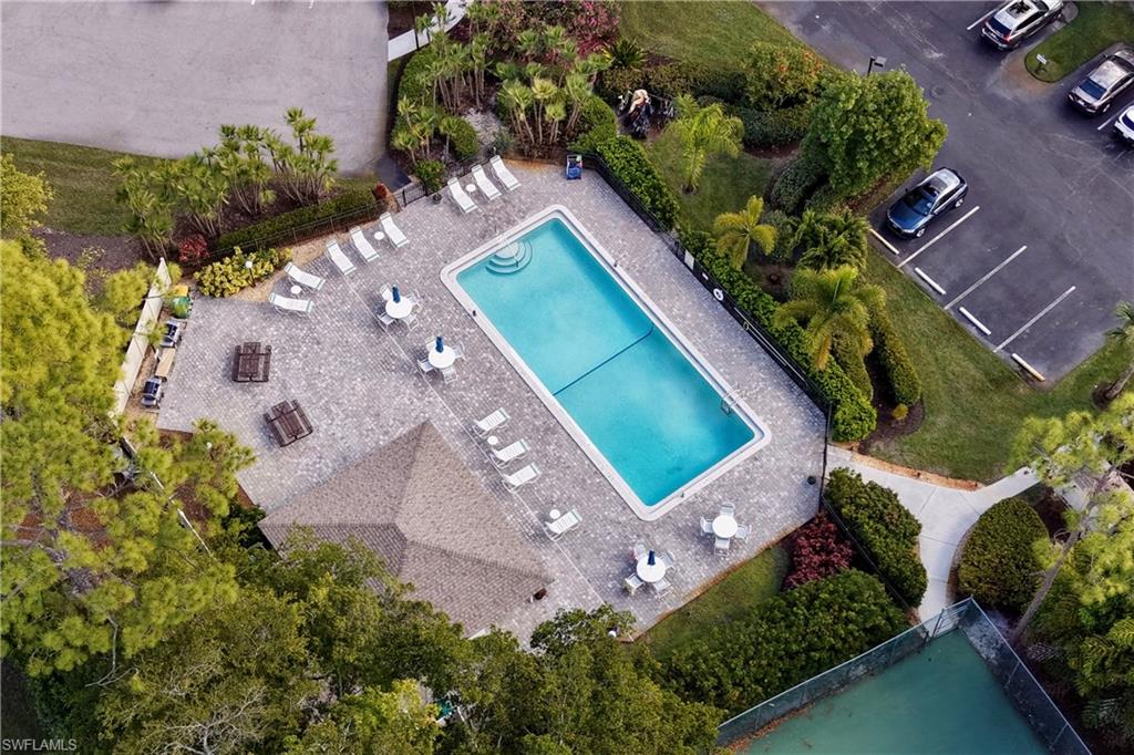 HAMPTONS AT KINGS LAKE - Residential