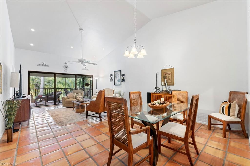 HAMPTONS AT KINGS LAKE - Residential