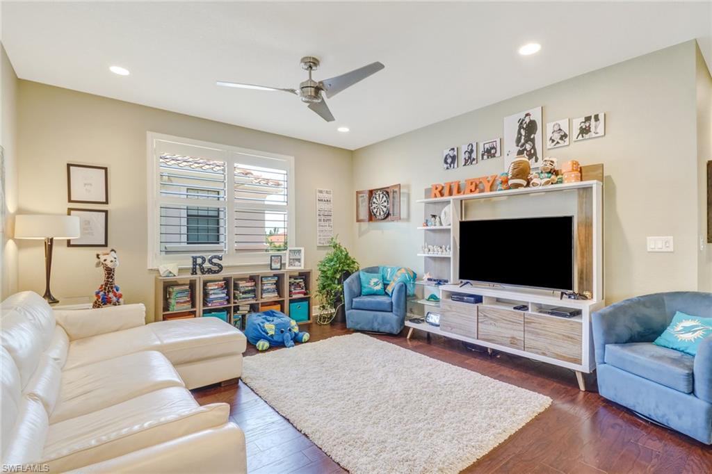 RIVERSTONE - Residential