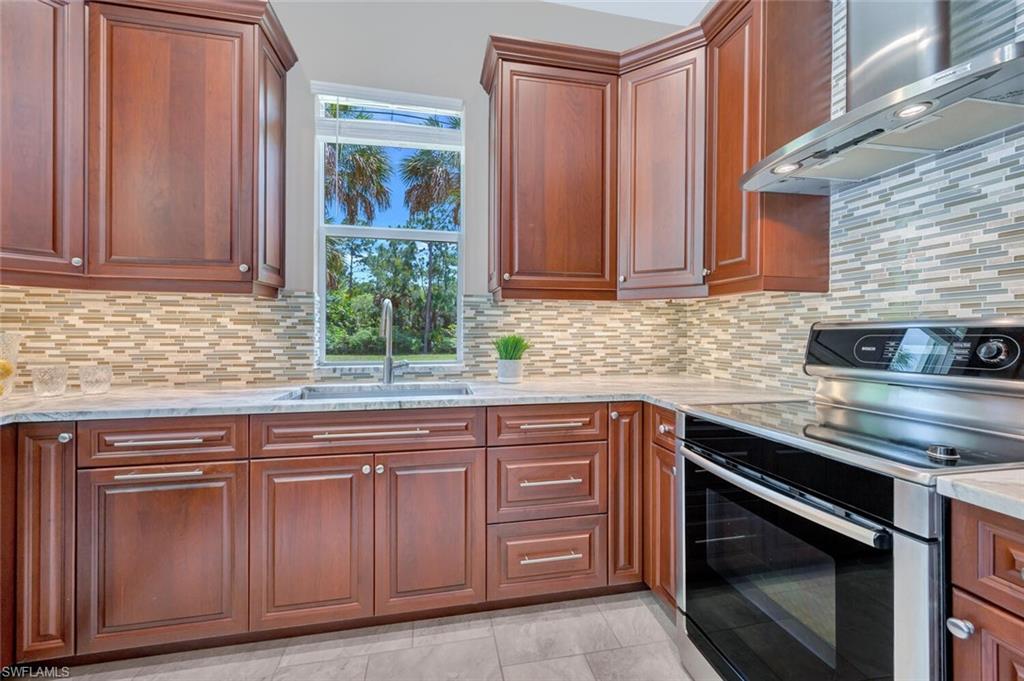 LOGAN WOODS - Residential