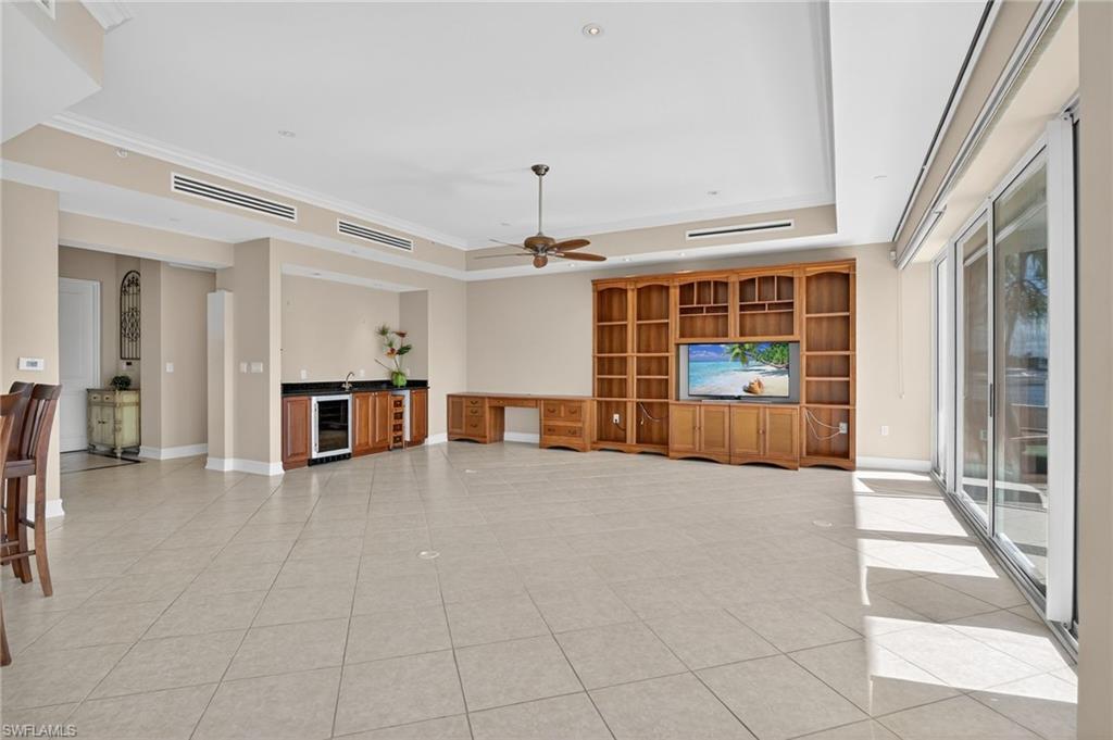 NAPLES BOAT CLUB - Residential