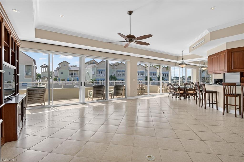 NAPLES BOAT CLUB - Residential