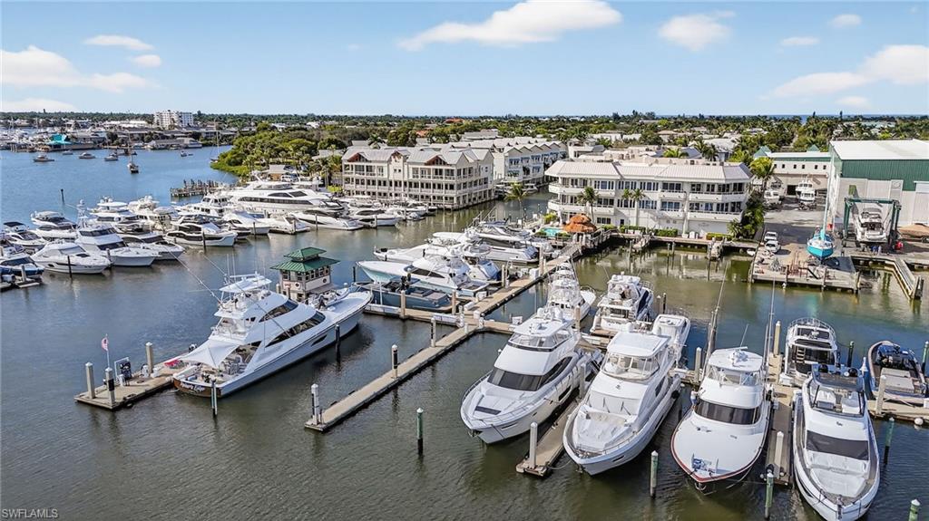 NAPLES BOAT CLUB - Residential