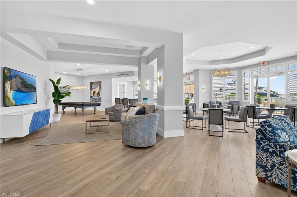 NAPLES BOAT CLUB - Residential