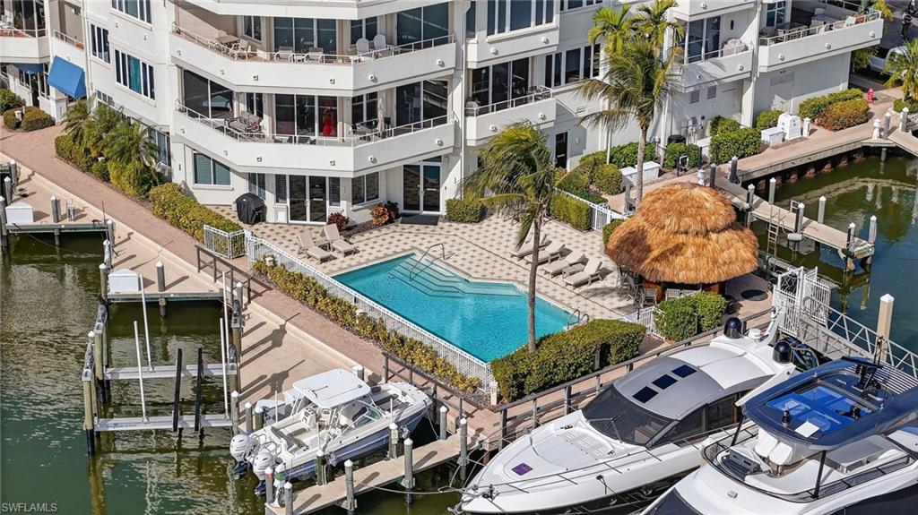 NAPLES BOAT CLUB - Residential