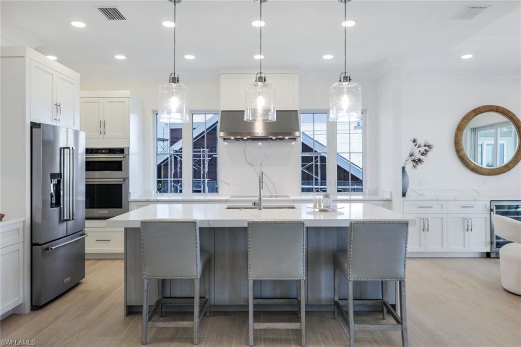 HIDEAWAY BEACH - Residential