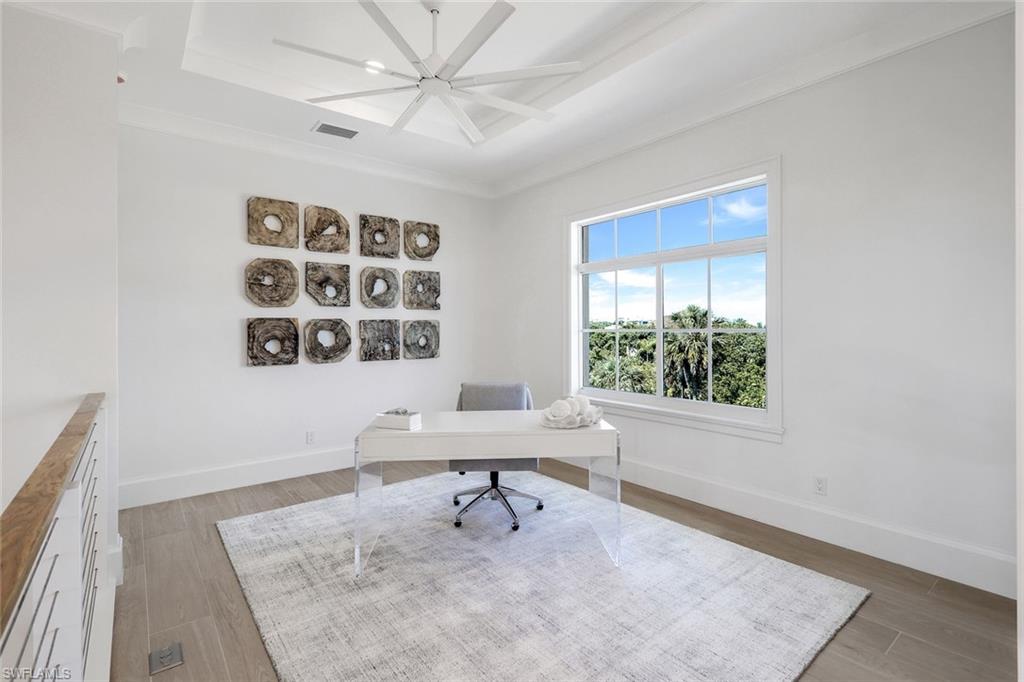 HIDEAWAY BEACH - Residential