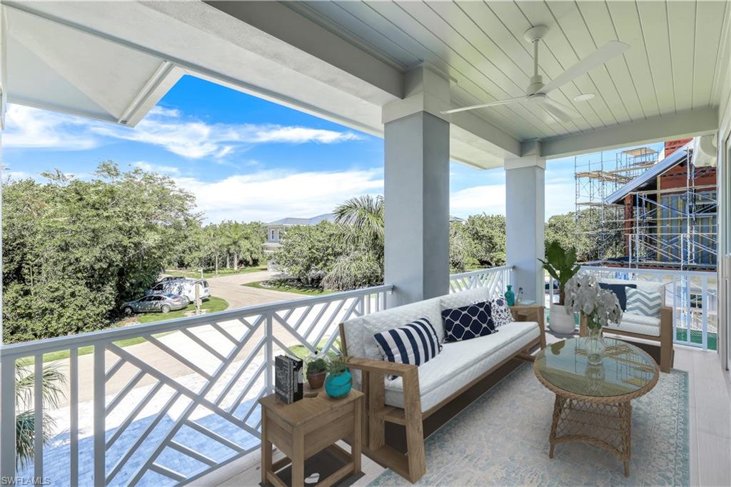 HIDEAWAY BEACH - Residential