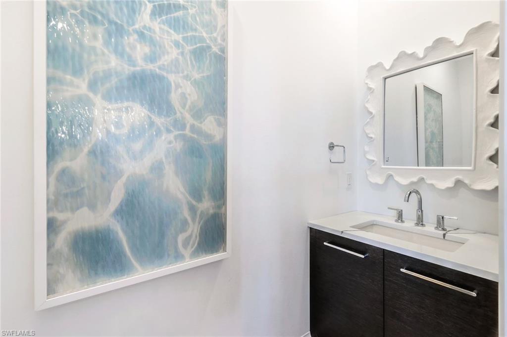 HIDEAWAY BEACH - Residential