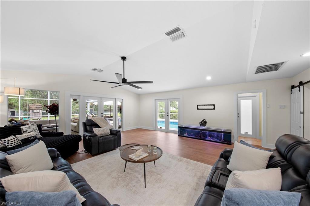 GOLDEN GATE ESTATES - Residential