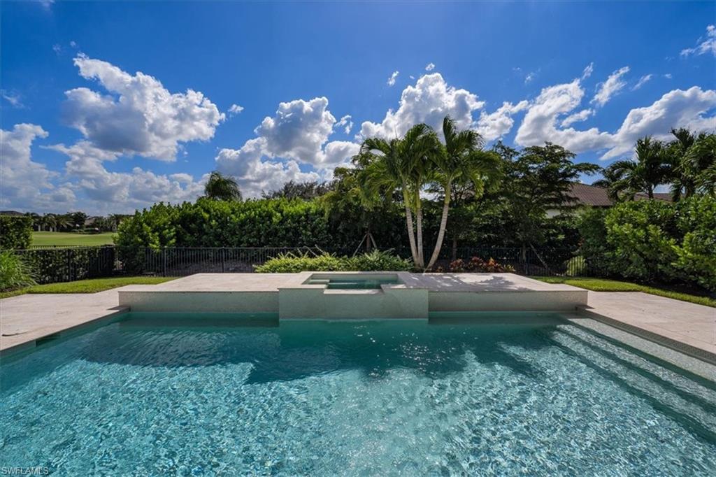 QUAIL WEST - Residential