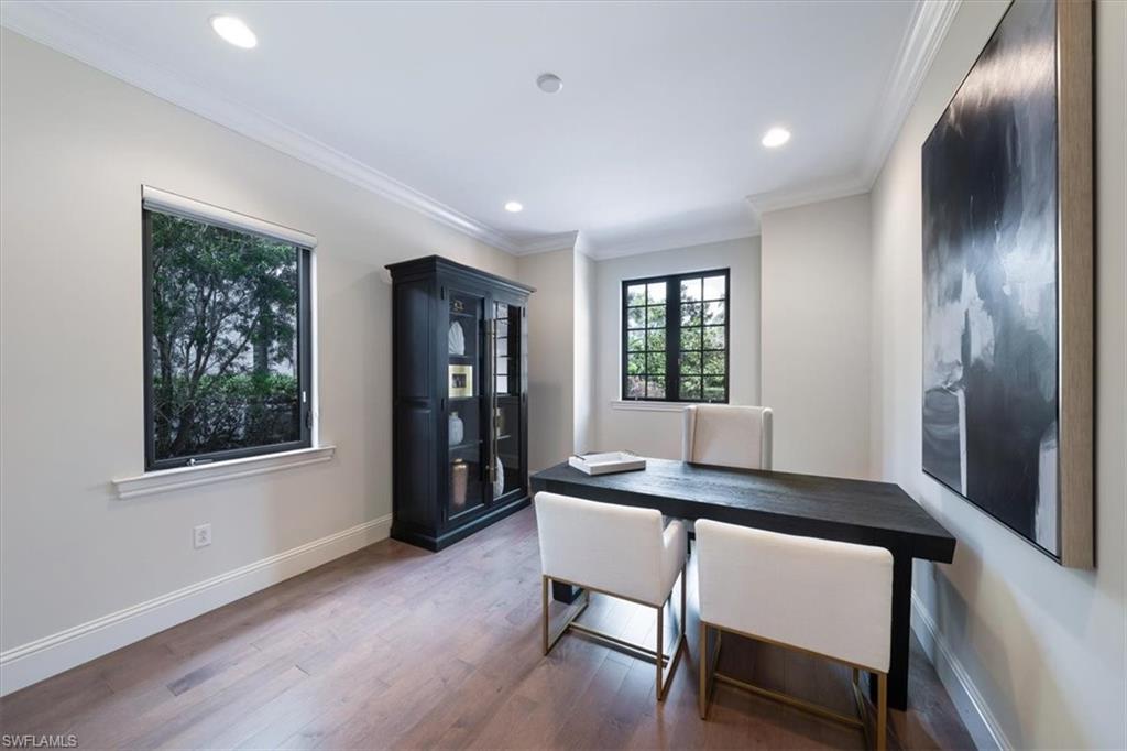 QUAIL WEST - Residential