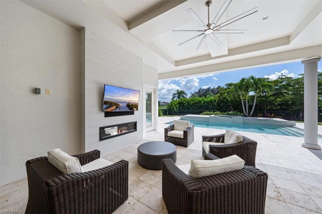 QUAIL WEST - Residential